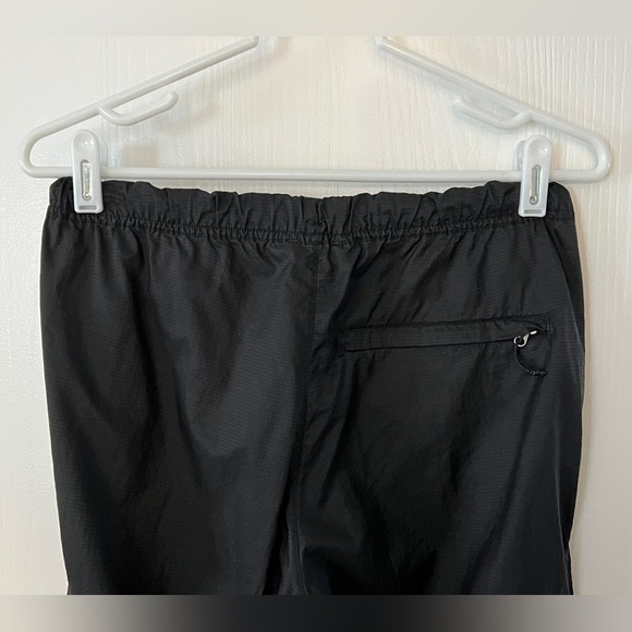 Patagonia Lightweight Black Nylon Layering Pants Ankle Snap Women’s Small S - Picture 5 of 11